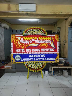 Papan Bunga di Malingping