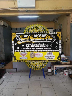 Papan Bunga di Malingping
